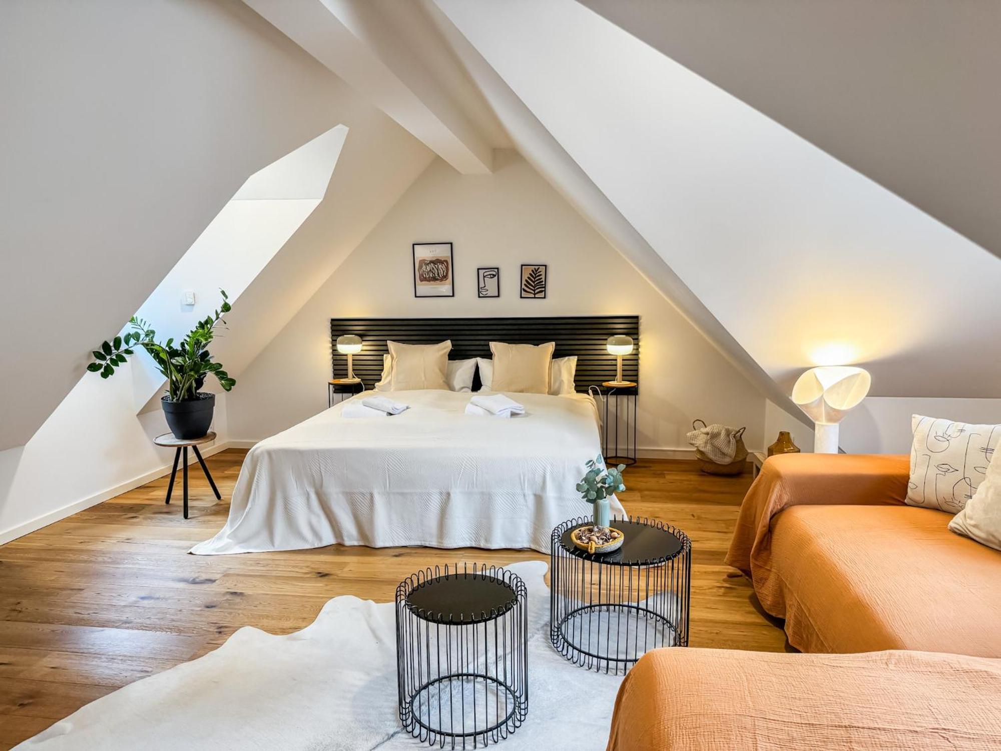 Apartment Downtown Hideaway Landshut